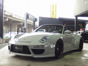 ポルシェ 911(Type997) カレラ カブリオレ EUR-GTRワイドボディ 後期モデル 1オーナー PDK 正規ディーラー車 左ハンドル スポーツクロノPKG 中古車