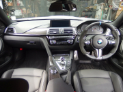 BMW 4シリーズ M4 コンペティション 正規ディーラー車 右ハンドル カーボンリップスポイラー カーボンフロントスプリッター カーボンインテリア 純正20inアルミ 中古車