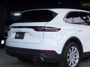 ポルシェ カイエン V6 左ハンドル  パノラマルーフ エントリードライブ 19インチアルミホイール LEDヘッドライト 中古車