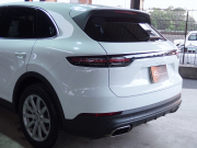 ポルシェ カイエン V6 左ハンドル  パノラマルーフ エントリードライブ 19インチアルミホイール LEDヘッドライト 中古車