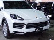 ポルシェ カイエン V6 左ハンドル  パノラマルーフ エントリードライブ 19インチアルミホイール LEDヘッドライト 中古車