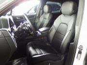 ポルシェ カイエン V6 左ハンドル  パノラマルーフ エントリードライブ 19インチアルミホイール LEDヘッドライト 中古車