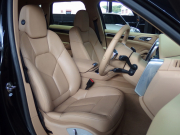 ポルシェ カイエン V6 右ハンドル 正規ディーラー車 ワンオーナー ベージュレザー 18インチアルミホイール 中古車