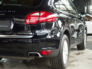 ポルシェ カイエン V6 右ハンドル 正規ディーラー車 ワンオーナー ベージュレザー 18インチアルミホイール 中古車