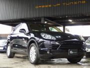 ポルシェ カイエン V6 右ハンドル 正規ディーラー車 ワンオーナー ベージュレザー 18インチアルミホイール 中古車