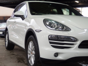 ポルシェ&nbsp;カイエン&nbsp;V6 右ハンドル 正規ディーラー車 ワンオーナー エントリードライブ シートヒーター クルーズコントロール&nbsp;中古車