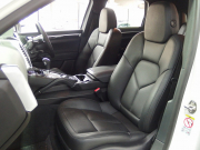 ポルシェ&nbsp;カイエン&nbsp;V6 右ハンドル 正規ディーラー車 ワンオーナー エントリードライブ シートヒーター クルーズコントロール&nbsp;中古車