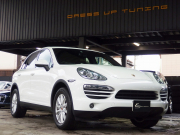 ポルシェ&nbsp;カイエン&nbsp;V6 右ハンドル 正規ディーラー車 ワンオーナー エントリードライブ シートヒーター クルーズコントロール&nbsp;中古車