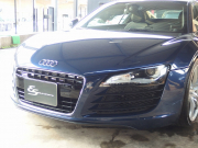 アウディ R8 アウディ R8 4.2 FSI クアトロ　正規ディーラー車　左ハンドル 中古車