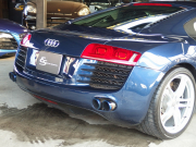 アウディ R8 アウディ R8 4.2 FSI クアトロ　正規ディーラー車　左ハンドル 中古車