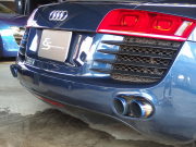 アウディ R8 アウディ R8 4.2 FSI クアトロ　正規ディーラー車　左ハンドル 中古車