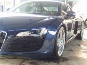 アウディ R8 アウディ R8 4.2 FSI クアトロ　正規ディーラー車　左ハンドル 中古車