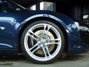 アウディ R8 アウディ R8 4.2 FSI クアトロ　正規ディーラー車　左ハンドル 中古車