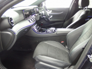 メルセデスベンツ&nbsp;Eクラス&nbsp;E220d アバンギャルドスポーツ AMGスタイリングPKG レーダーセーフティPKG 純正AMG19inアルミ&nbsp;中古車