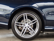 メルセデスベンツ&nbsp;Eクラス&nbsp;E220d アバンギャルドスポーツ AMGスタイリングPKG レーダーセーフティPKG 純正AMG19inアルミ&nbsp;中古車