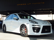 ポルシェ カイエン V6 右ハンドル EUR-GT 正規ディーラー車 クルーズコントロール シートメモリー シートヒーター SDナビ 中古車