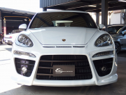 ポルシェ カイエン V6 右ハンドル EUR-GT 正規ディーラー車 クルーズコントロール シートメモリー シートヒーター SDナビ 中古車