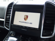 ポルシェ カイエン V6 右ハンドル EUR-GT 正規ディーラー車 クルーズコントロール シートメモリー シートヒーター SDナビ 中古車