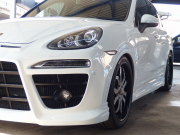 ポルシェ カイエン V6 右ハンドル EUR-GT 正規ディーラー車 クルーズコントロール シートメモリー シートヒーター SDナビ 中古車