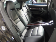 ポルシェ パナメーラ 4 PDK 正規ディーラー車 右ハンドル EUR-GT サンルーフ PDLS クルコン シートヒーター 中古車