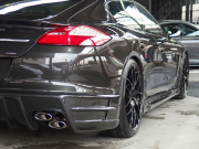 ポルシェ パナメーラ 4 PDK 正規ディーラー車 右ハンドル EUR-GT サンルーフ PDLS クルコン シートヒーター 中古車