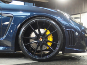 ポルシェ パナメーラ 正規ディーラー車 後期モデル PDK EUR-GTエアロ ES22inアルミ ESスポーツマフラー ESダウンサス エントリードライブ  サラウンドビューシステム スポーツステアリング シートヒーター 中古車