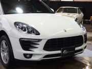 ポルシェ マカン 正規ディーラー車 右ハンドル PDK  ツートンインテリア エントリードライブ アダプティブクルーズコントロール レーンキープアシスト PCM 純正18inアルミ 中古車