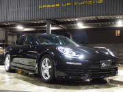 ポルシェ パナメーラ 正規ディーラー車 後期モデル PDK PASM スポーツデザインステアリング パドルシフト PASM サラウンドビューシステム 前後シートヒーター 中古車