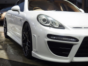 ポルシェ&nbsp;パナメーラ&nbsp;4S 正規ディーラー車 右ハンドル PDK EUR-GTエアロ ES5-22inアルミ ESスポーツマフラー サンルーフ アダプティブクルーズコントロール&nbsp;中古車