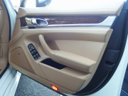 ポルシェ&nbsp;パナメーラ&nbsp;4S 正規ディーラー車 右ハンドル PDK EUR-GTエアロ ES5-22inアルミ ESスポーツマフラー サンルーフ アダプティブクルーズコントロール&nbsp;中古車