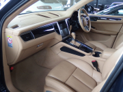 ポルシェ マカン ターボ 正規ディーラー車 純正20inアルミ エントリードライブ BOSEサウンド シートヒーター 中古車