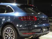 ポルシェ マカン ターボ 正規ディーラー車 純正20inアルミ エントリードライブ BOSEサウンド シートヒーター 中古車