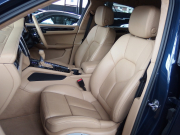 ポルシェ マカン ターボ 正規ディーラー車 純正20inアルミ エントリードライブ BOSEサウンド シートヒーター 中古車