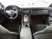 ポルシェ パナメーラ S 正規ディーラー車 後期モデル 左ハンドル PDK EUR-GTエアロキット  純正エアサス サンルーフ エントリドライブ 全席シートヒーター サラウンドビューシステム 中古車