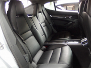 ポルシェ パナメーラ S 正規ディーラー車 後期モデル 左ハンドル PDK EUR-GTエアロキット  純正エアサス サンルーフ エントリドライブ 全席シートヒーター サラウンドビューシステム 中古車