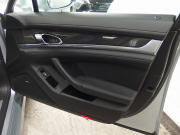 ポルシェ パナメーラ S 正規ディーラー車 後期モデル 左ハンドル PDK EUR-GTエアロキット  純正エアサス サンルーフ エントリドライブ 全席シートヒーター サラウンドビューシステム 中古車