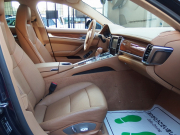 ポルシェ&nbsp;パナメーラ&nbsp;4S 正規ディーラー車 左ハンドル EUR-GTエアロ 純正エアサス PASM サンルーフ エントリドライブ ナチュラルレザーインテリア&nbsp;中古車