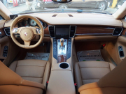 ポルシェ&nbsp;パナメーラ&nbsp;4S 正規ディーラー車 左ハンドル EUR-GTエアロ 純正エアサス PASM サンルーフ エントリドライブ ナチュラルレザーインテリア&nbsp;中古車