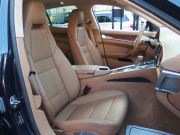 ポルシェ&nbsp;パナメーラ&nbsp;4S 正規ディーラー車 左ハンドル EUR-GTエアロ 純正エアサス PASM サンルーフ エントリドライブ ナチュラルレザーインテリア&nbsp;中古車