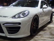 ポルシェ パナメーラ 正規ディーラー車 右ハンドル PDK EUR-GTエアロ ES9-22inアルミ ESスポーツマフラー ESローダウンサス PASM PDLS パークトロニック HDDナビ 中古車