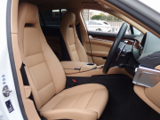 ポルシェ パナメーラ 4 正規ディーラー車 後期モデル PDK 右ハンドル EUR-GTエアロ PASM PDLS アダプティブクルーズコントロール エントリドライブ BOSE シートヒーター 中古車