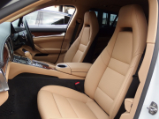 ポルシェ パナメーラ 4 正規ディーラー車 後期モデル PDK 右ハンドル EUR-GTエアロ PASM PDLS アダプティブクルーズコントロール エントリドライブ BOSE シートヒーター 中古車