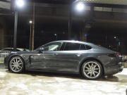 ポルシェ&nbsp;パナメーラ&nbsp;4 正規ディーラー車 ワンオーナー 右ハンドル PDK 21inアルミ エアサス LEDヘッドライト スポーツテールパイプ コンフォートアクセス シートヒーター&nbsp;中古車