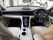 ポルシェ&nbsp;パナメーラ&nbsp;4 正規ディーラー車 ワンオーナー 右ハンドル PDK 21inアルミ エアサス LEDヘッドライト スポーツテールパイプ コンフォートアクセス シートヒーター&nbsp;中古車