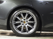 ポルシェ&nbsp;パナメーラ&nbsp;4 正規ディーラー車 ワンオーナー 右ハンドル PDK 21inアルミ エアサス LEDヘッドライト スポーツテールパイプ コンフォートアクセス シートヒーター&nbsp;中古車