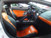 ランボルギーニ&nbsp;ガヤルド&nbsp;LP550-2 eギア リフティングシステム 純正19インチアルミホイール ガラスパネルエンジンフード&nbsp;中古車