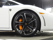 ランボルギーニ&nbsp;ガヤルド&nbsp;LP550-2 eギア リフティングシステム 純正19インチアルミホイール ガラスパネルエンジンフード&nbsp;中古車