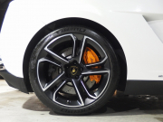 ランボルギーニ&nbsp;ガヤルド&nbsp;LP550-2 eギア リフティングシステム 純正19インチアルミホイール ガラスパネルエンジンフード&nbsp;中古車