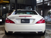 メルセデスベンツ&nbsp;SLクラス&nbsp;SL550 R231 正規ディーラー車 左ハンドル 社外20inアルミ マジックスカイルーフ レーダーセーフティPKG&nbsp;中古車