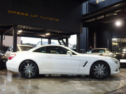 メルセデスベンツ&nbsp;SLクラス&nbsp;SL550 R231 正規ディーラー車 左ハンドル 社外20inアルミ マジックスカイルーフ レーダーセーフティPKG&nbsp;中古車